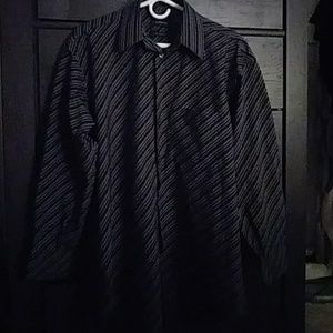 Claiborne.men's long sleeve shirt